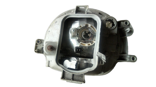 Faro proiettore anteriore