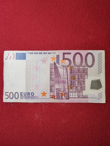 Banconota 500 euro in - 500,